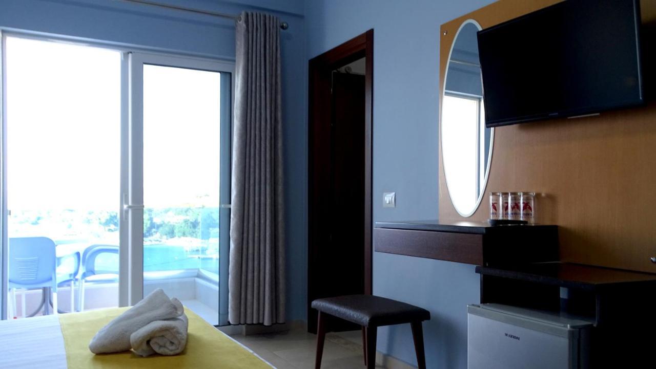 Hotel De Luna Ksamil Kültér fotó